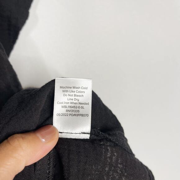 Evereve Roan + Ryan XS Black Elliott Gauze Flutter Sleeve VNeck Top Short Sleeve - Picture 8 of 8